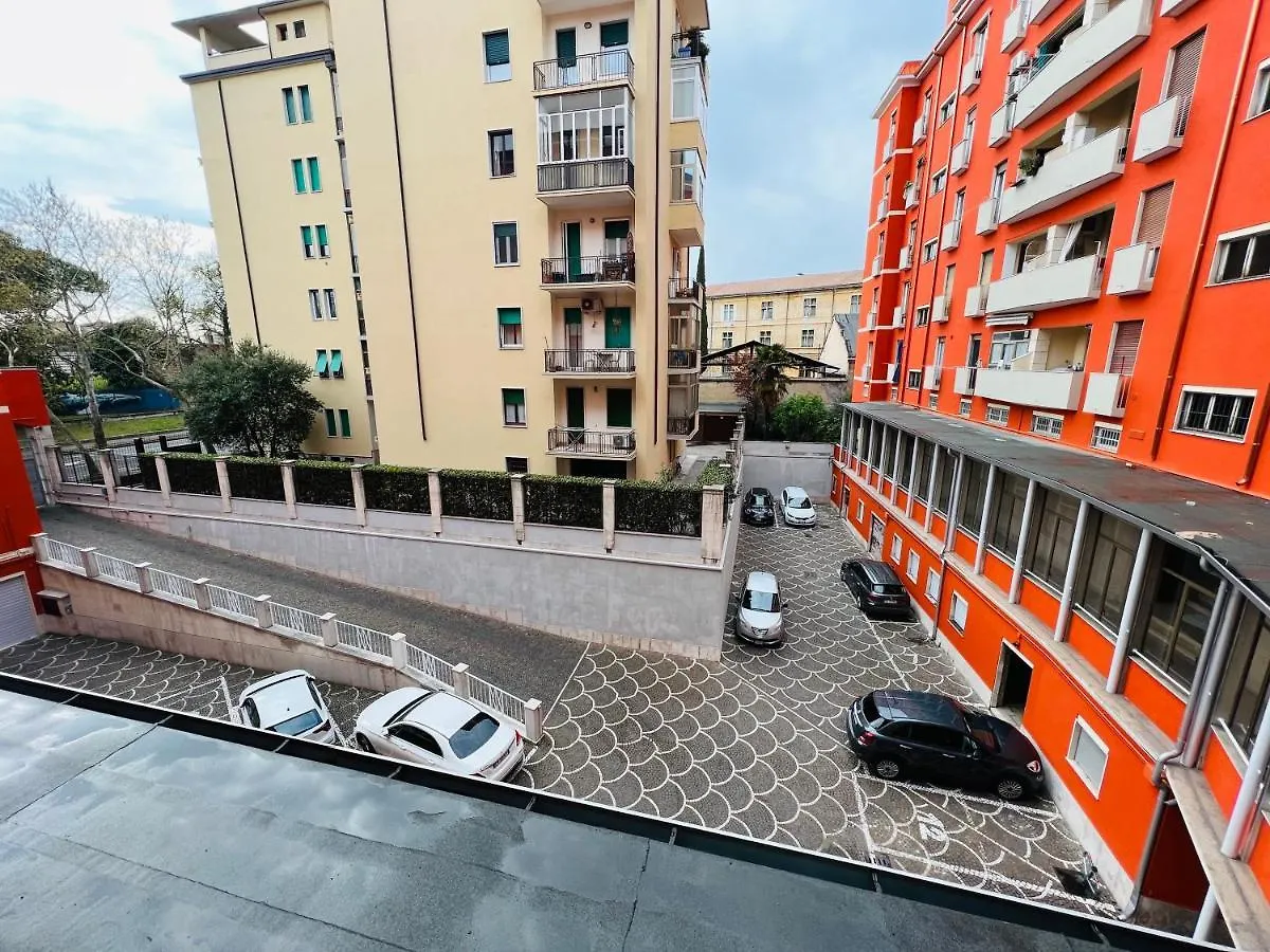 Casa Vacanza Elena Apartment Verona Italy